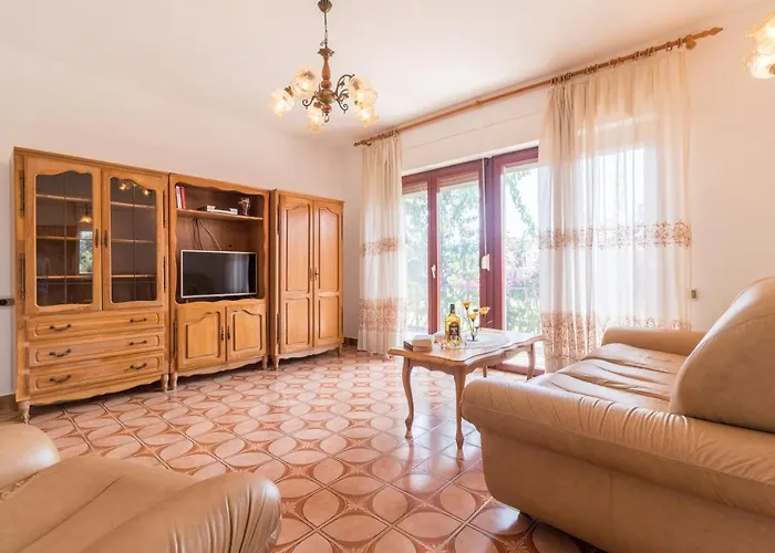 Ivica 1706 Apartman *